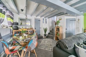 Photo 17- click for photo gallery